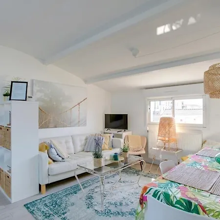 Lea De Paris Apartmanhotel