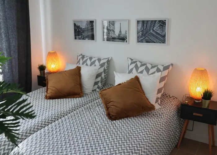 Lea De Paris Aparthotel